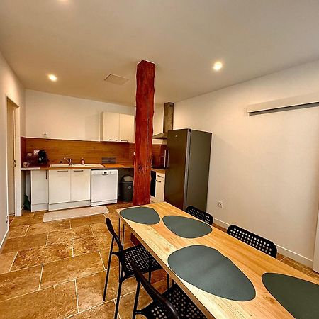 Apartmán Place De Parking Au Pied Du Logement - Spacieux Et Atypique Orléans Exteriér fotografie