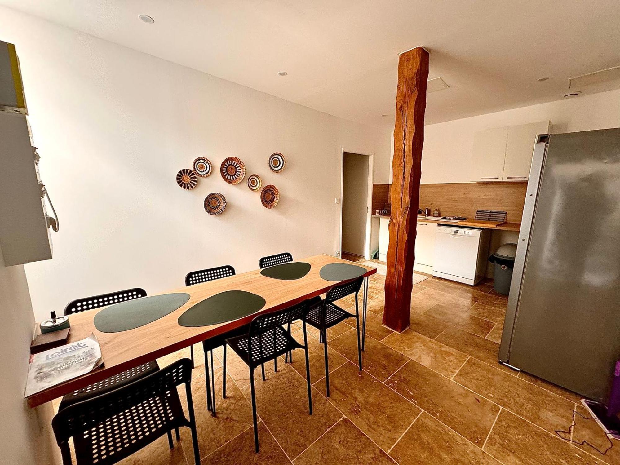 Apartmán Place De Parking Au Pied Du Logement - Spacieux Et Atypique Orléans Exteriér fotografie